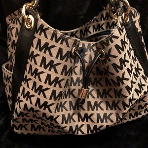 EEUC Michael Kors Ludlow